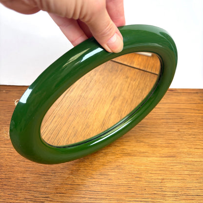 Vintage ovale spiegel groene kunststof lijst
