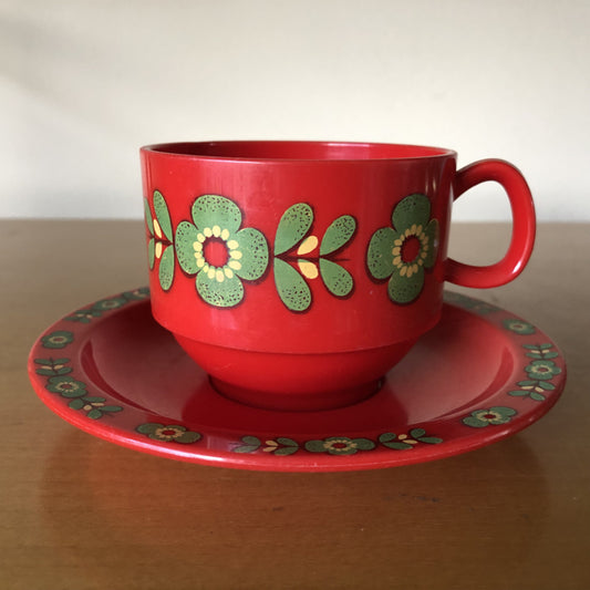 Emsa kop en schotel rood