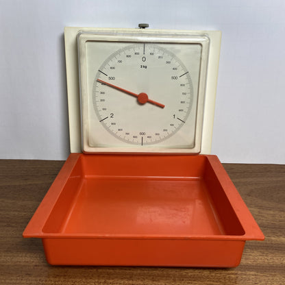 Vintage oranje wand weegschaal Brabantia