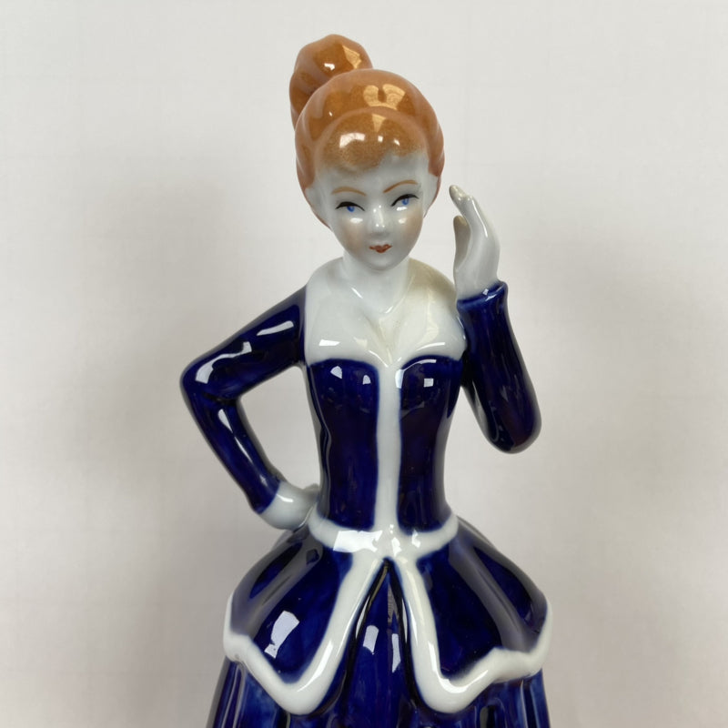 Vintage lady napkin holder