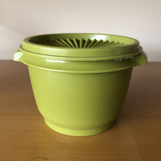 Vintage tupperware bakje groen