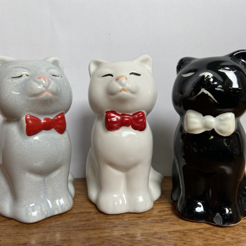 Poesje Rode 3 vintage poesjes – Tres' Vintage
