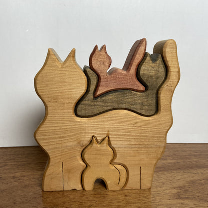 Vintage houten kat met kittens