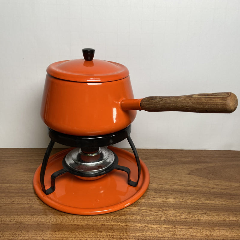 Vintage oranje fonduepan